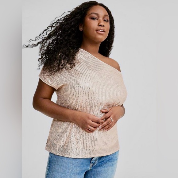 NWT Torrid Off Shoulder ✨ Gold ✨ Sequin Top - Picture 2 of 8